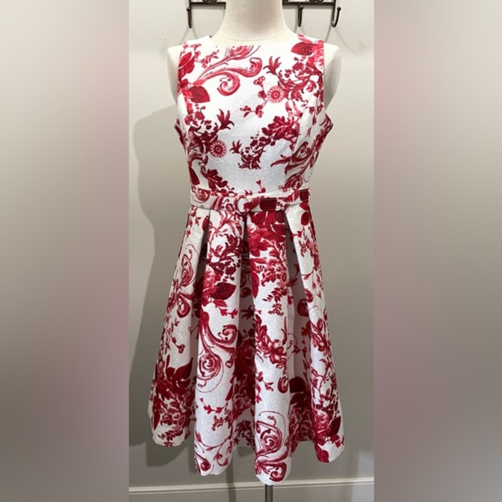 1416 DANNY & NICOLE Brocade Floral Dress 4P Sleeveless and Belted 🐣 Easter 🐣